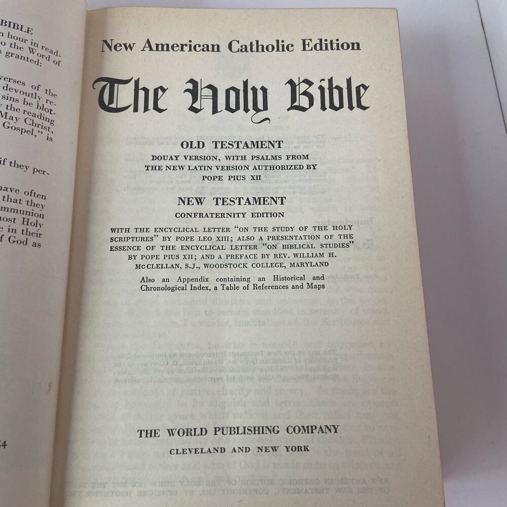 Holy Bible Catholic Edition Illustrated Light of the World Edition 1954 Vintage - Picture 15 of 16